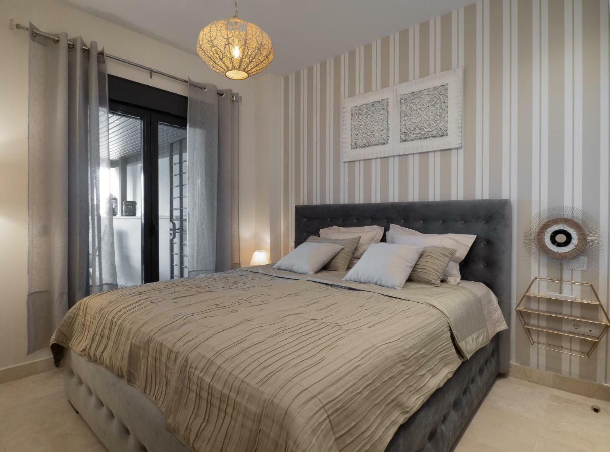 Amazing Two Bedroom Apartment In Los Flamingos, Marbella Estepona Exterior photo