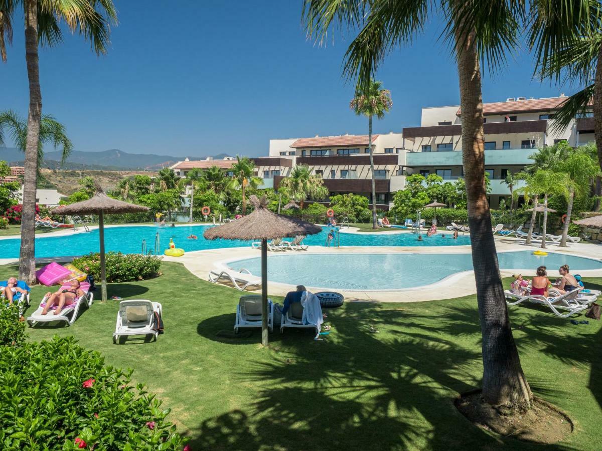Amazing Two Bedroom Apartment In Los Flamingos, Marbella Estepona Exterior photo